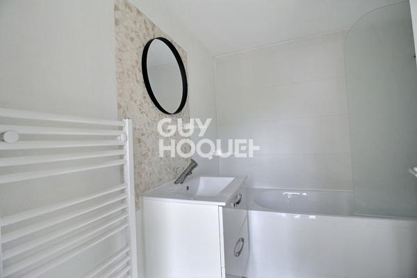 Appartement  T2 rénové second corps de bâtiment à Nancy Rue de Metz