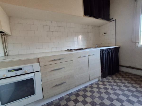 BEDARIEUX appartement de 48.98 m² avec cave