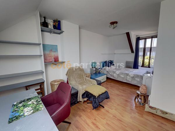Vente
                Maison71 m² - 3 Pièces -
                    GOURNAY SUR MARNE (93460)