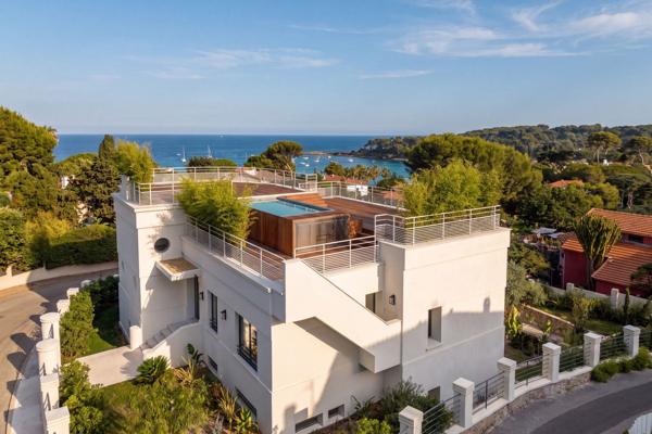 Vente Villa de luxe Cap D'Antibes 8 Pièces 280 m²