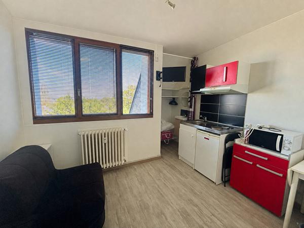 *** EN EXCLUSIVITE Studio - LAVAL quartier Cathédrale ***