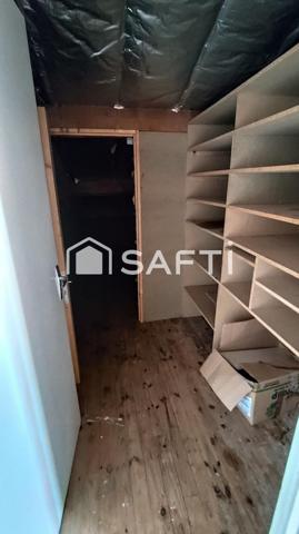 maison 150 m2-sous sol 100m2-1220 m2 terrain