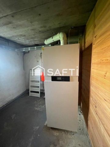 maison 150 m2-sous sol 100m2-1220 m2 terrain