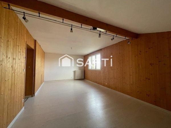 maison 150 m2-sous sol 100m2-1220 m2 terrain