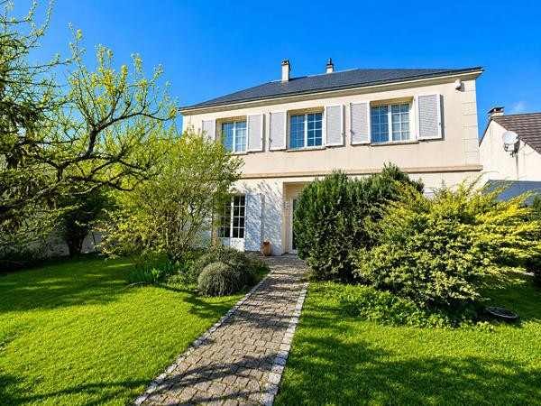 Maison Conflans Sainte Honorine 7 pièce(s) 177 m2 640 000 € **  - Référence  8321