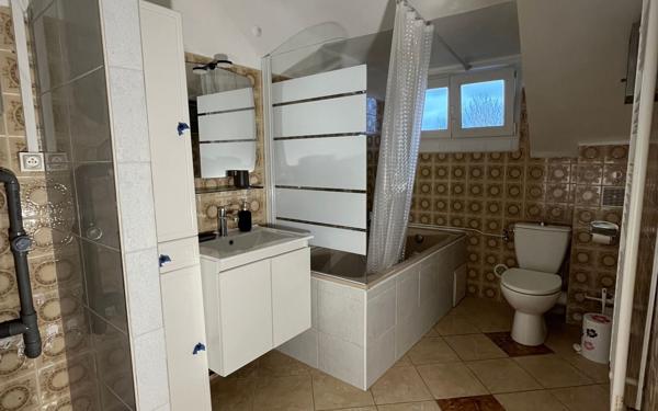 Appartement à louer    3 pièces • 50,46 m2 Metz