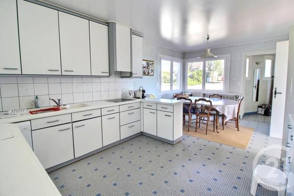 Maison à vendre  10 pièces - 235 m2 CHATEAU THIERRY - 02