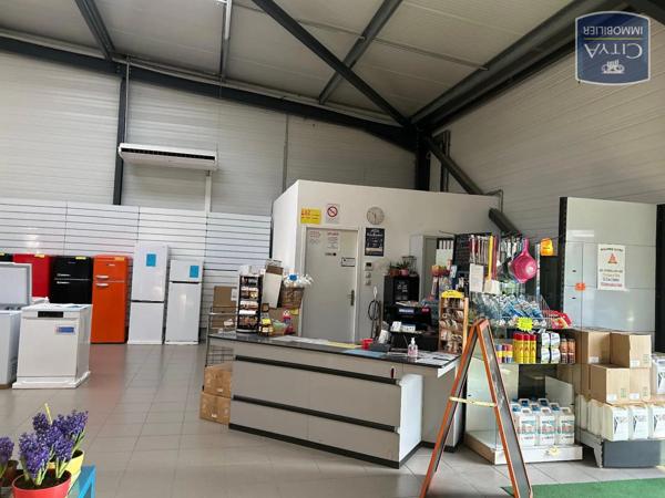 Local commercial à vendre 298m²