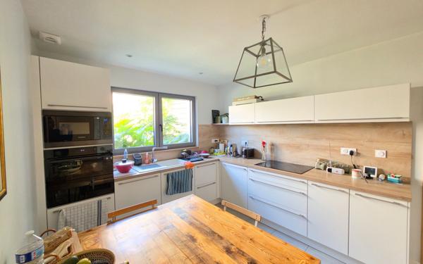 Maison à vendre    5 pièces •  Pleumeur-Bodou
