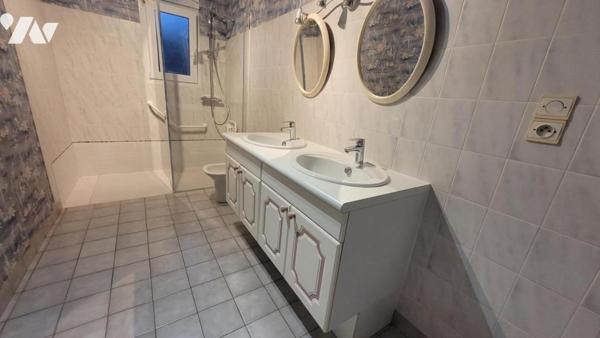 SABLE SUR SARTHE-PAVILLON DE TYPE 7-REF: VDL2134