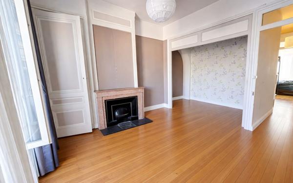 Appartement à vendre    2 pièces • 59 m2 Lyon 3