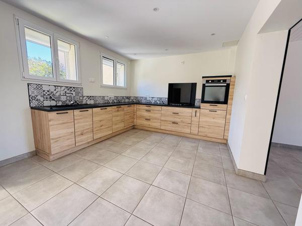 MAISON T6 AVEC JARDIN + DÉPENDANCE