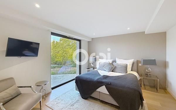 Maison à vendre    6 pièces •  Grimaud