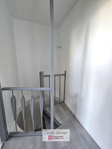 Maison au calme avec jardin terrasse et carport