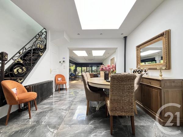 Maison à vendre  6 pièces - 176,80 m 2   ROUBAIX  - 59