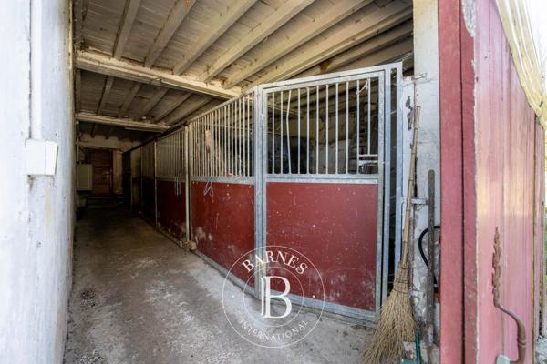 Pau, Propriété 5 Chambres -  361 m² à vendre