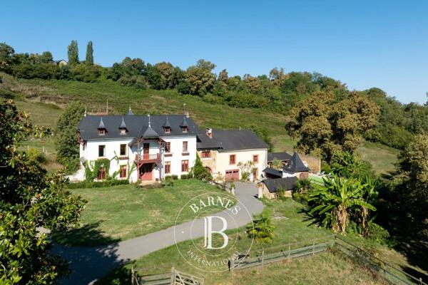Pau, Propriété 5 Chambres -  361 m² à vendre
