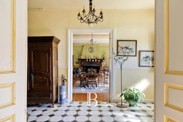 Pau, Propriété 5 Chambres -  361 m² à vendre