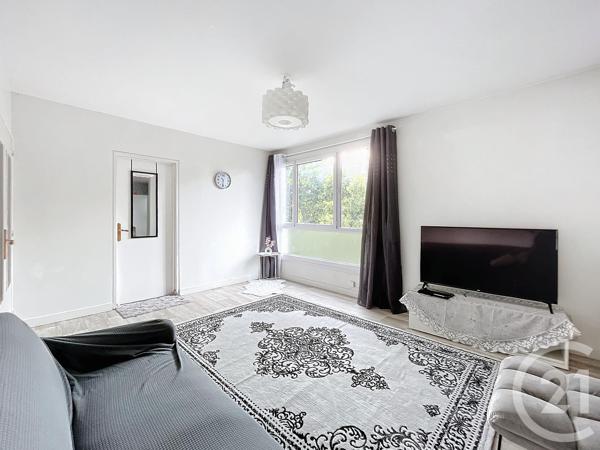 Appartement T2 à vendre  2 pièces - 48,82 m 2   COMPIEGNE  - 60
