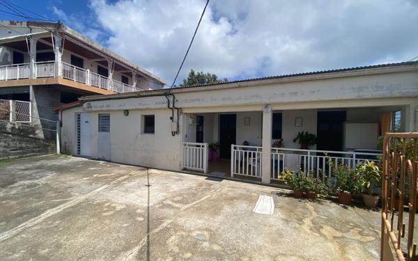 Maison à vendre    6 pièces •  Sainte-Marie