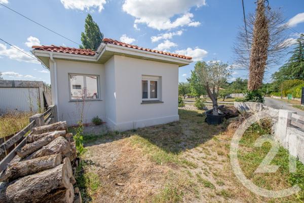Maison à vendre  3 pièces - 65,48 m 2   ST MEDARD EN JALLES  - 33