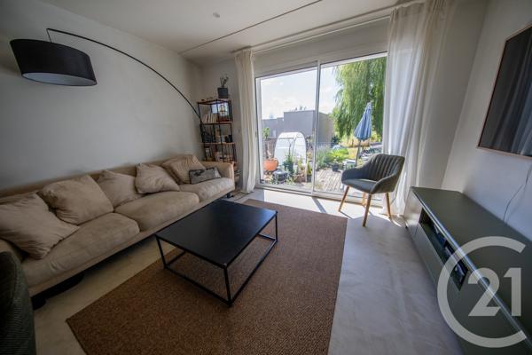 Maison à vendre  3 pièces - 65,48 m 2   ST MEDARD EN JALLES  - 33