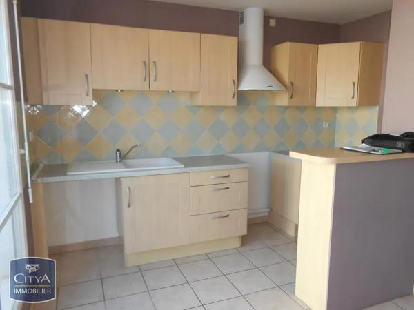 Appartement à louer 4 pièces 76.36m²