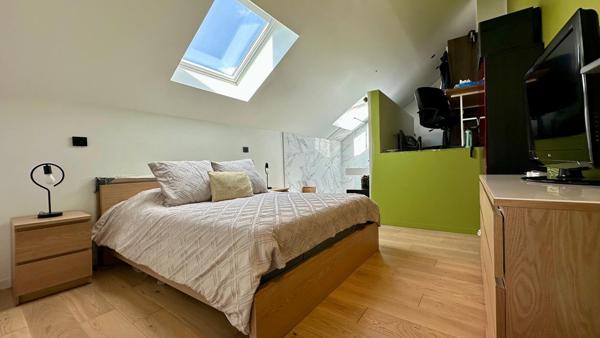 LOFT D’EXCEPTION AVEC DUPLEX, SOUPLEX, TERRASSE ET GARAGE SÉCURISÉ