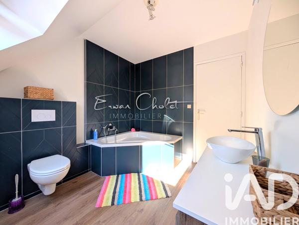 Maison à vendre 5 pièces 141 m² Couëron