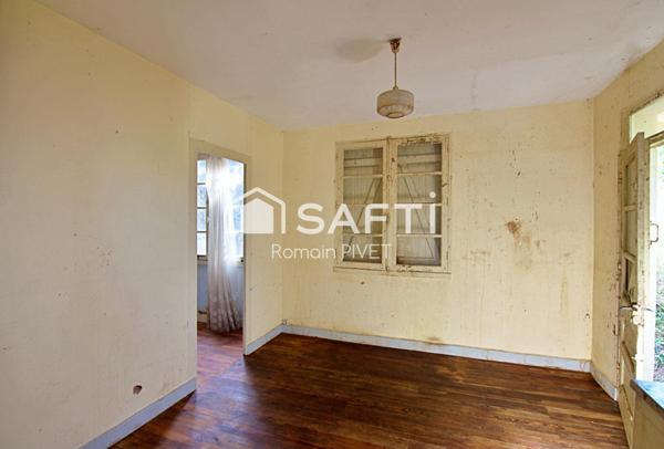 Maison non-mitoyenne à rénover