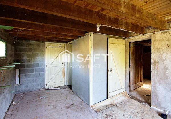 Maison non-mitoyenne à rénover