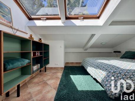 Maison à vendre 7 pièces 200 m² Le Revest-les-Eaux