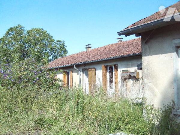 Maison de plain pied d'environ 80 m² habitable