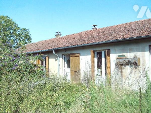 Maison de plain pied d'environ 80 m² habitable