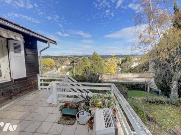 Maison à Albigny-sur-Saône