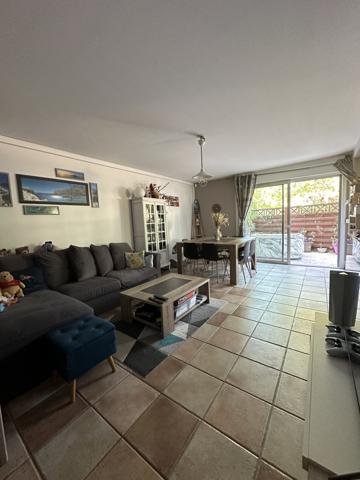 Narbonne (11100) APPT - T3 - GRANDE TERRASSE - SANS TRAVAUX