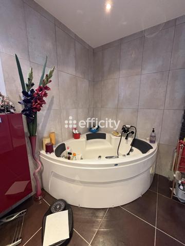 Maison 5 pièces - 147 m²