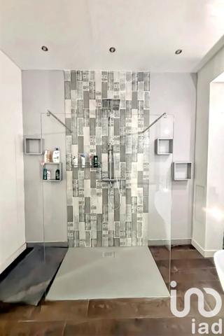 Appartement à vendre 4 pièces 142 m² Marseille 6