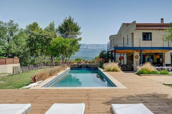 Vente Maison de luxe Aix-en-Provence 7 Pièces 250 m²