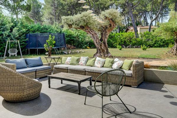 Vente Maison de luxe Aix-en-Provence 7 Pièces 250 m²
