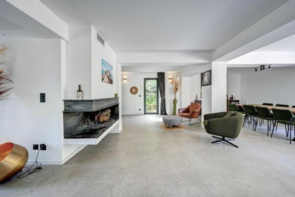 Vente Maison de luxe Aix-en-Provence 7 Pièces 250 m²