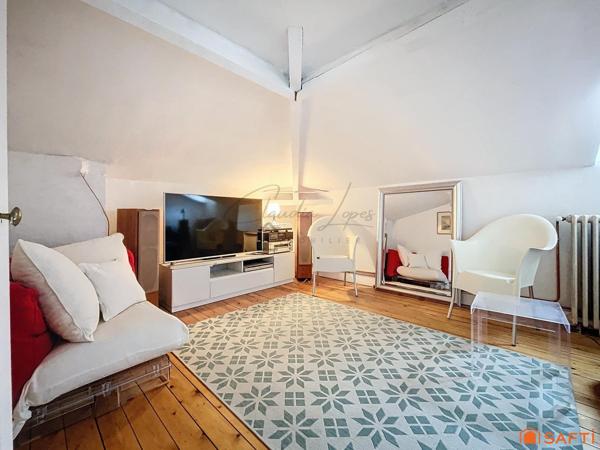 CENTRE VILLE - Magnifique Maison Bourgeoise en meulière 9 pièces avec sous-sol total, garage, terrasses, jardin...