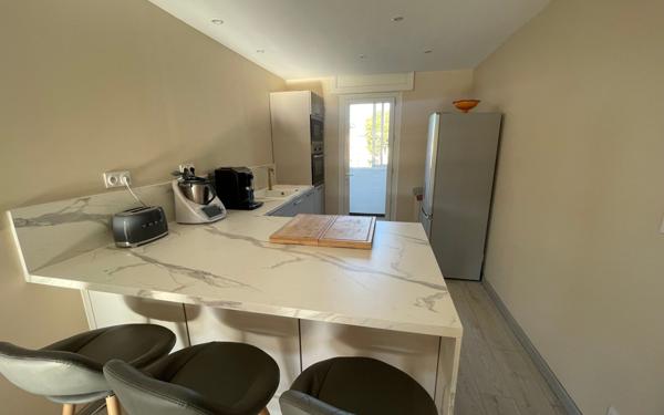 Appartement à vendre    4 pièces • 82 m2 La Seyne-sur-Mer