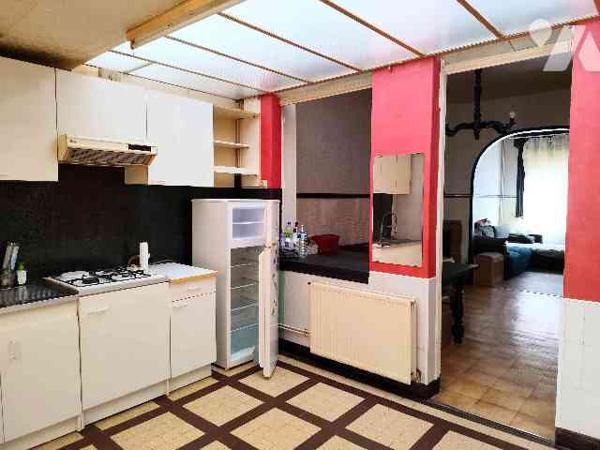 Maison de ville-1930 de 4 pièces-81 m2 + extérieur