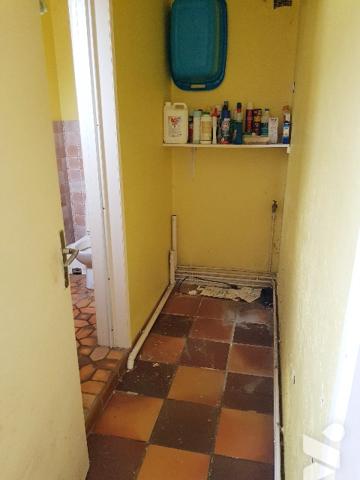 Maison à rénover avec jardin et garage bâtie sur 463 m²