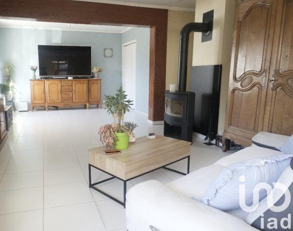 Maison à vendre 9 pièces 219 m² Saint-Denis-en-Val