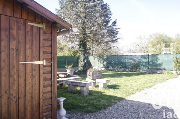 Maison à vendre 9 pièces 219 m² Saint-Denis-en-Val