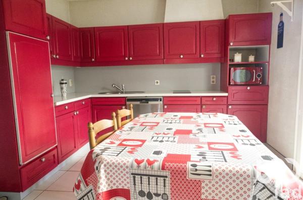 Maison à vendre 9 pièces 219 m² Saint-Denis-en-Val