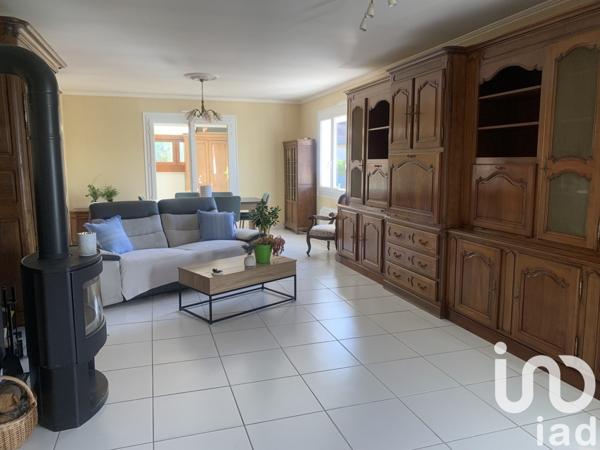 Maison à vendre 9 pièces 219 m² Saint-Denis-en-Val