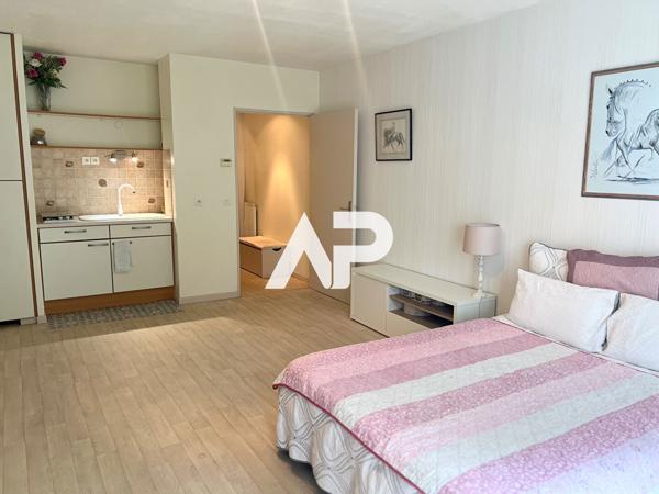 Appartement avec jardin privatif et terrasse Montmorency 180 000 € **  - Référence  1401